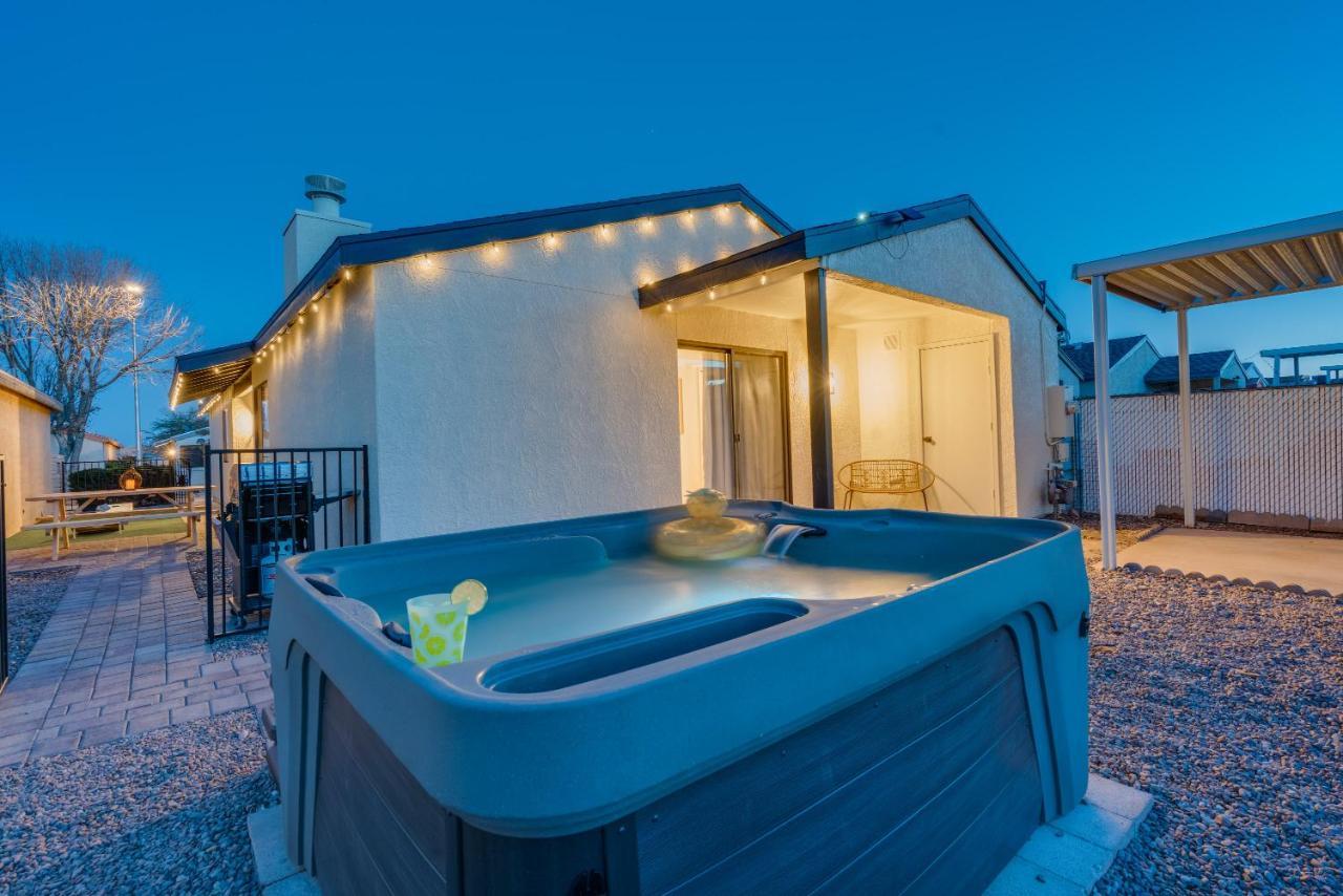 New! Modern • Family Friendly • The Desert Nest Sierra Vista Exterior photo